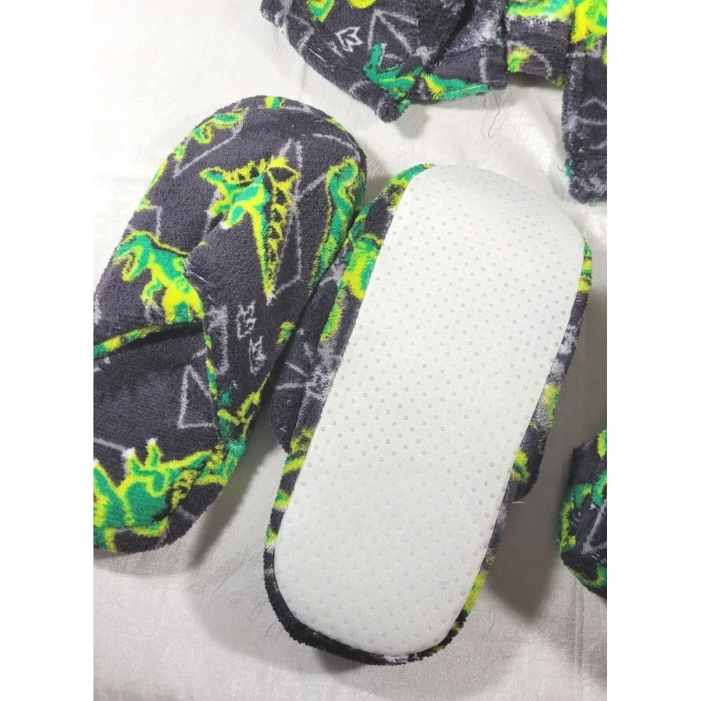 Only Boys Fuzzy Robe, Pants, Shoes Pajama Set - Black w/ Green Dinosaurs - S 6/7